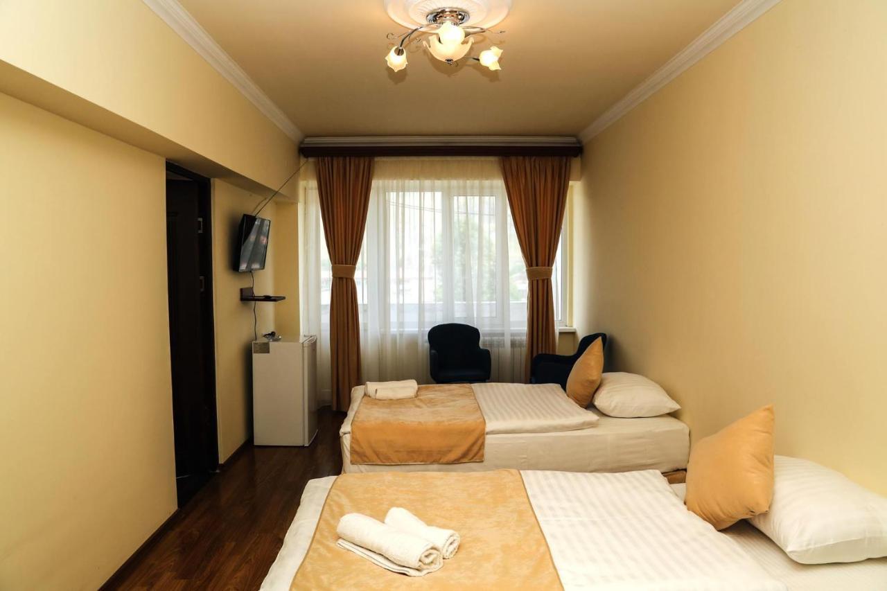 Goris Hotel Luaran gambar